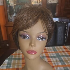 Tressallure Stacked Bob (Dont Know Color)